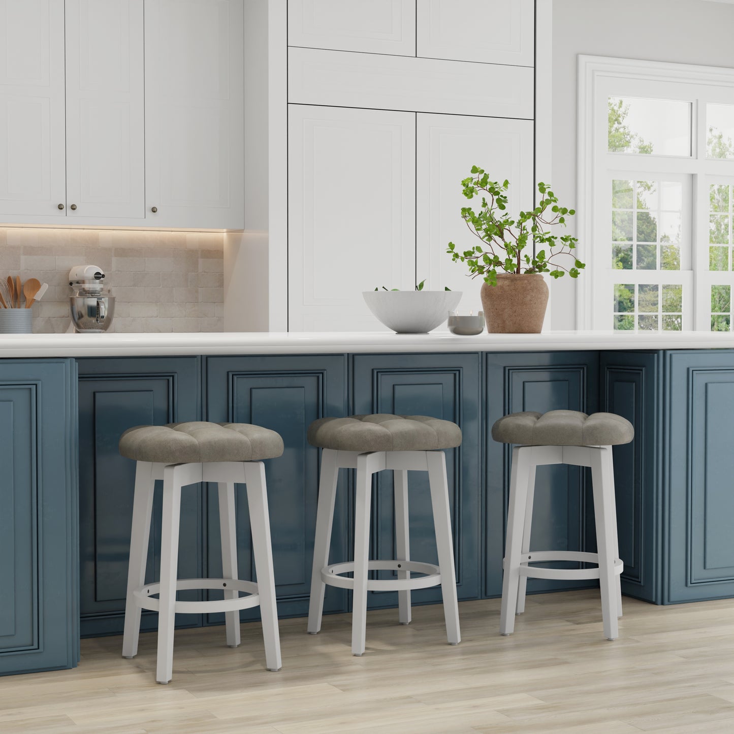 Odette Wood Stool