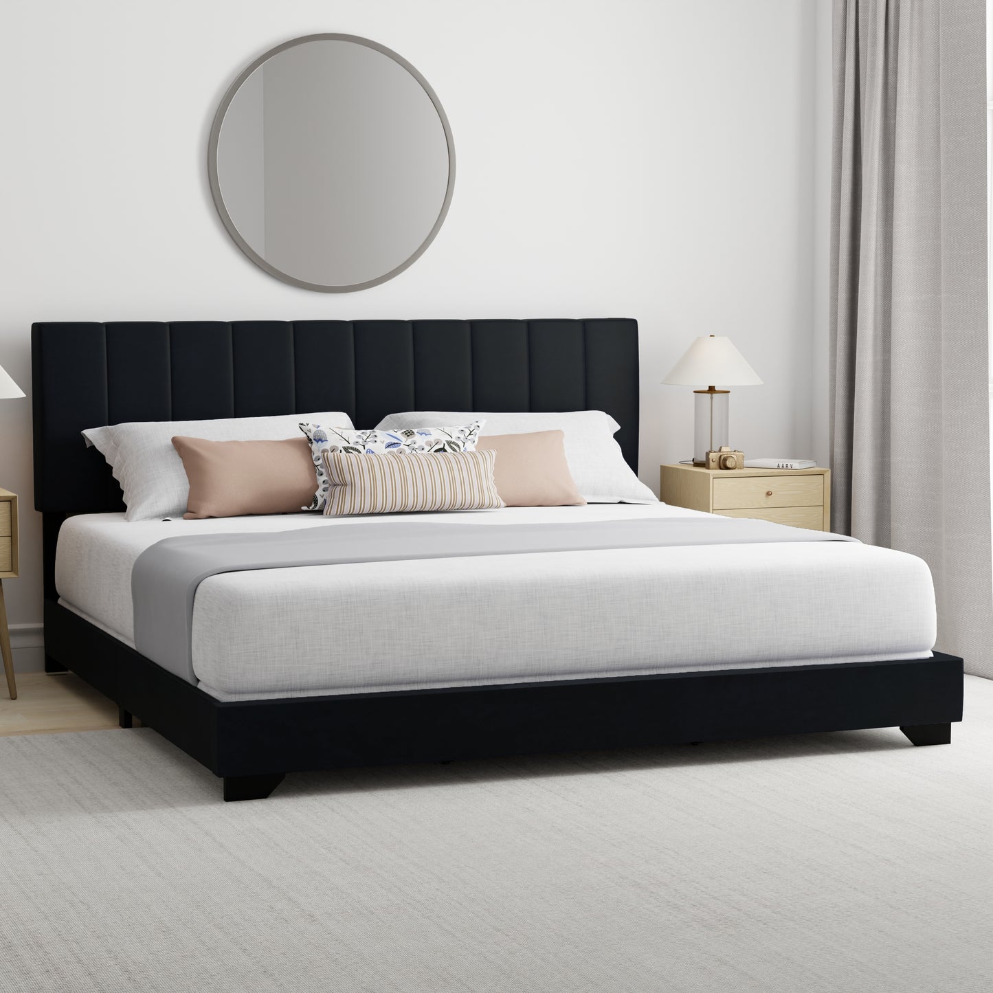 Everlee Upholstered Bed