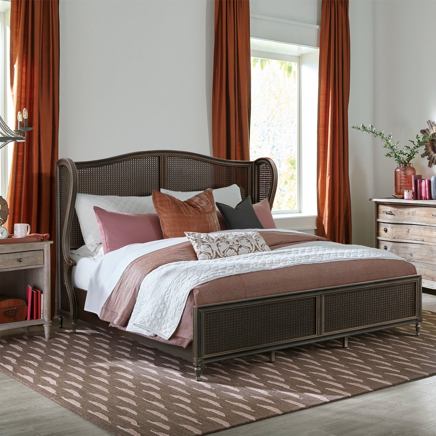 Sausalito Wood Bed