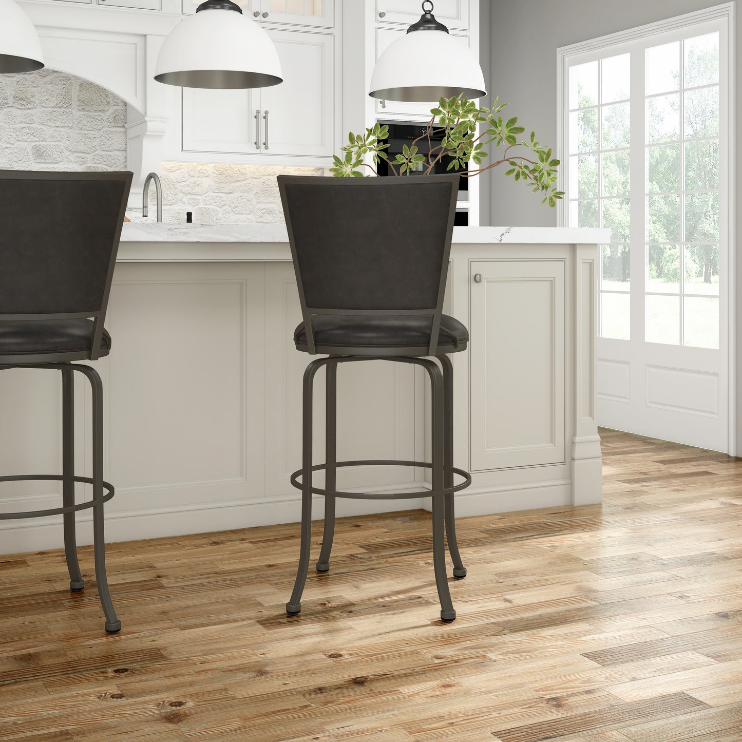 Belle Grove Metal Stool