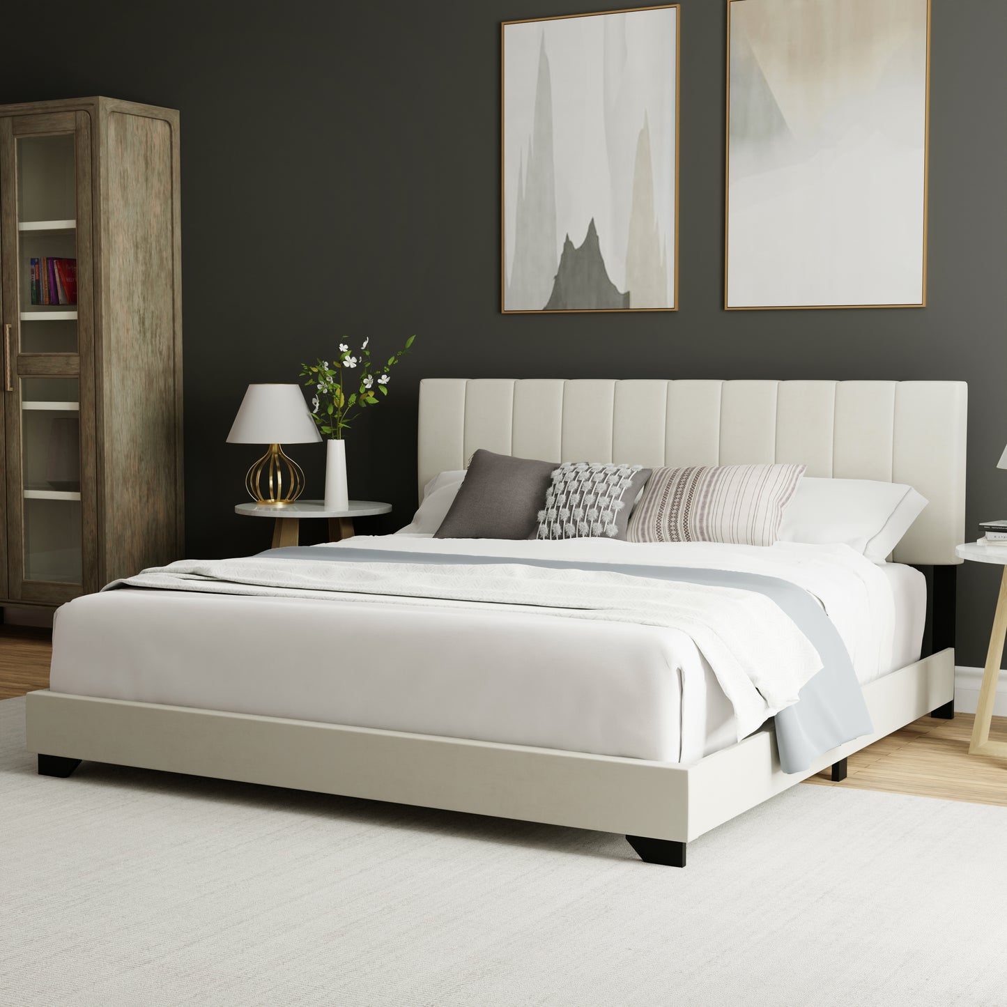Everlee Upholstered Bed