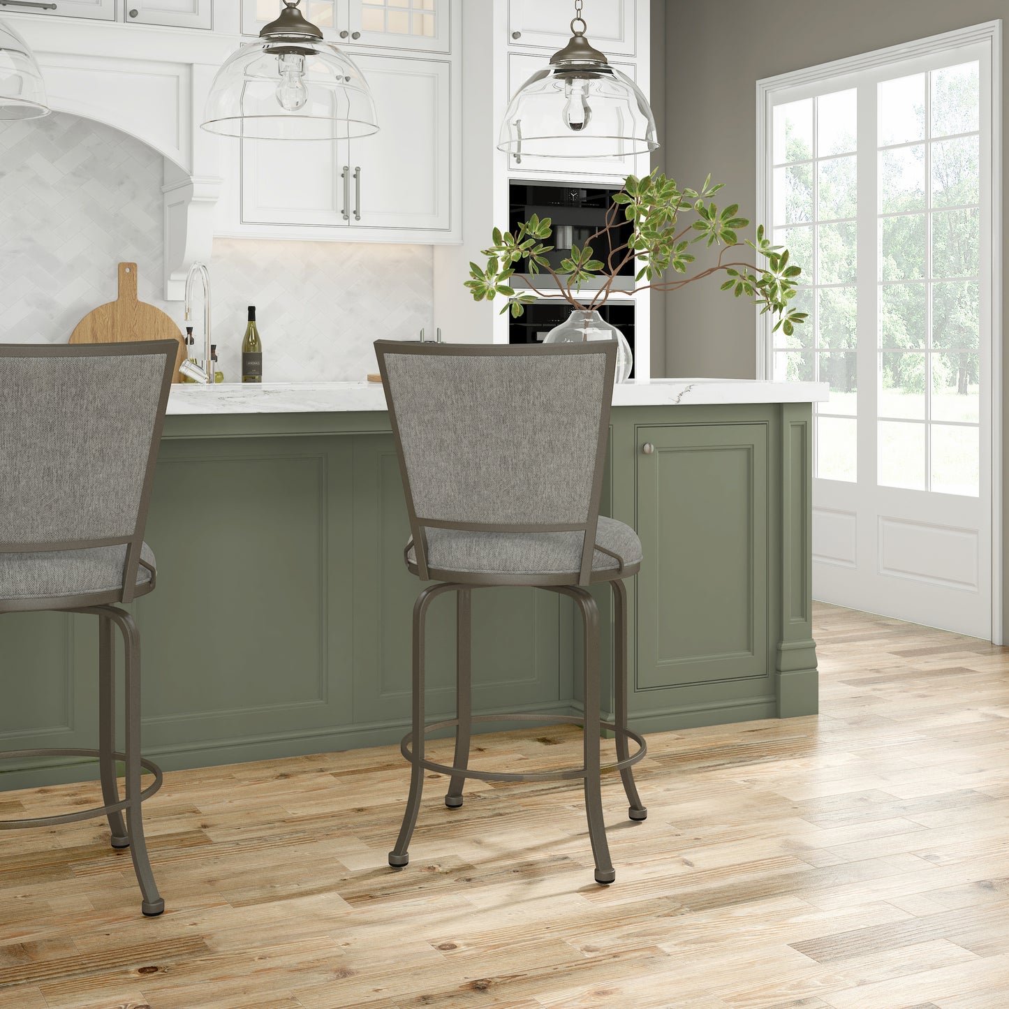 Belle Grove Metal Stool