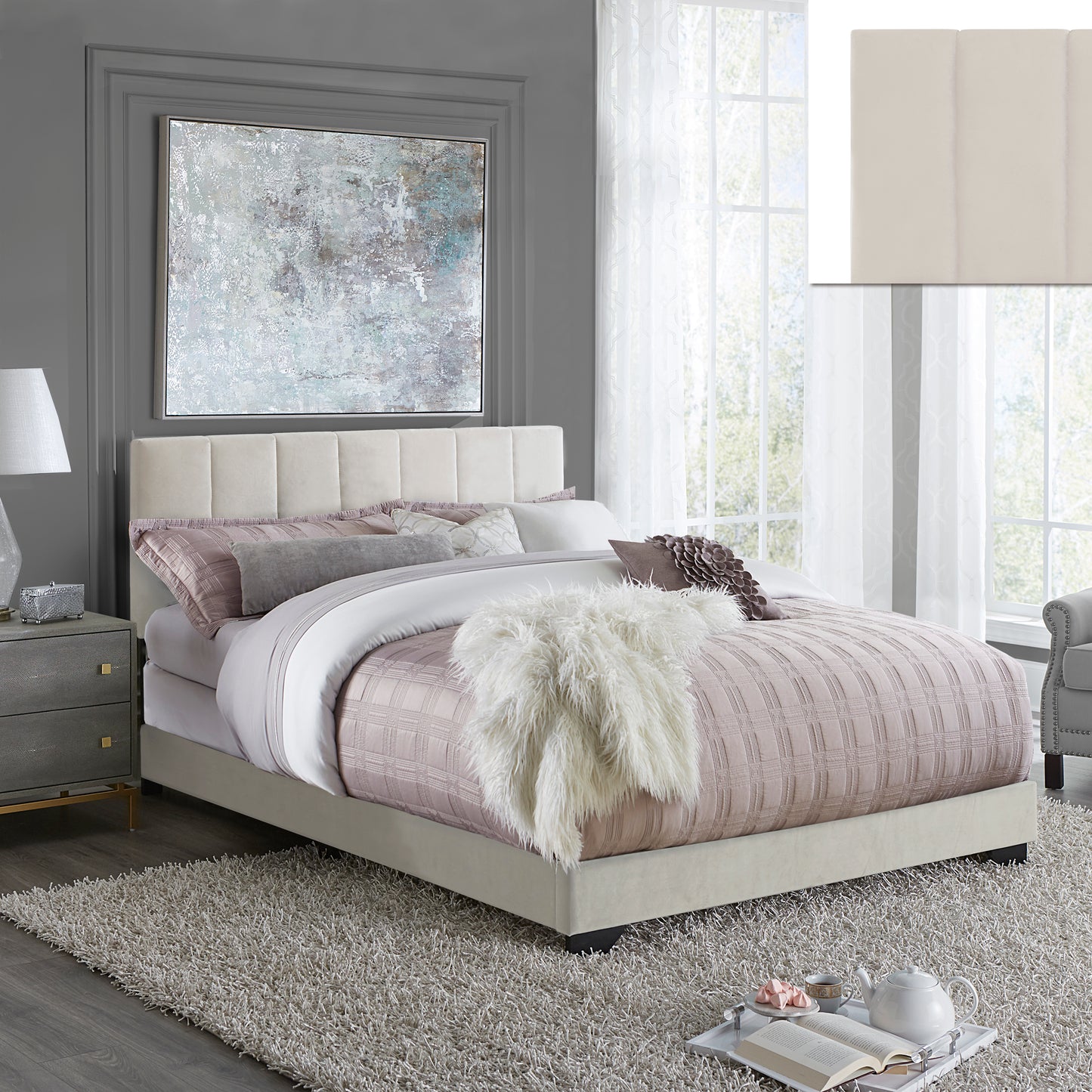 Everlee Upholstered Bed