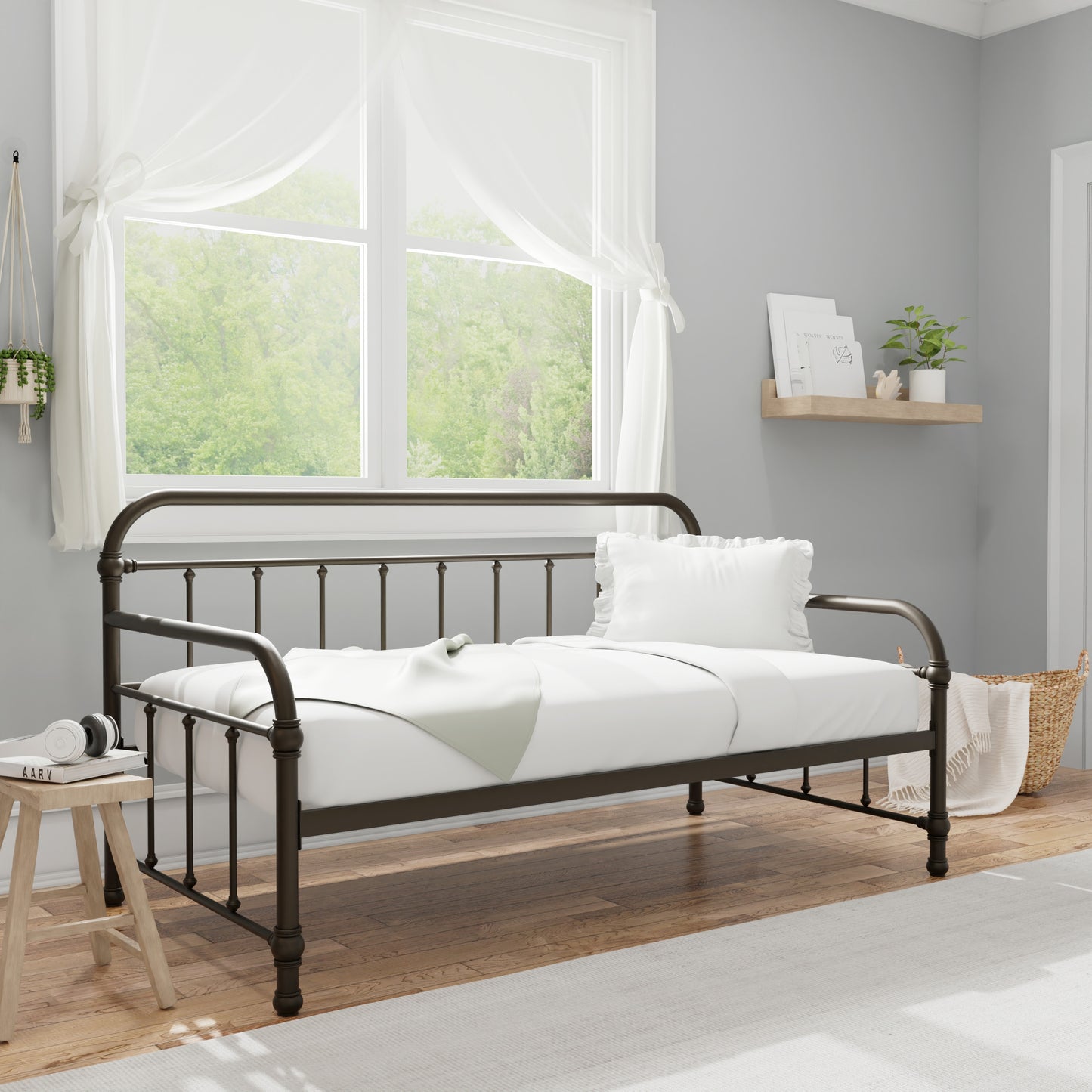 Kirkland Metal Daybed