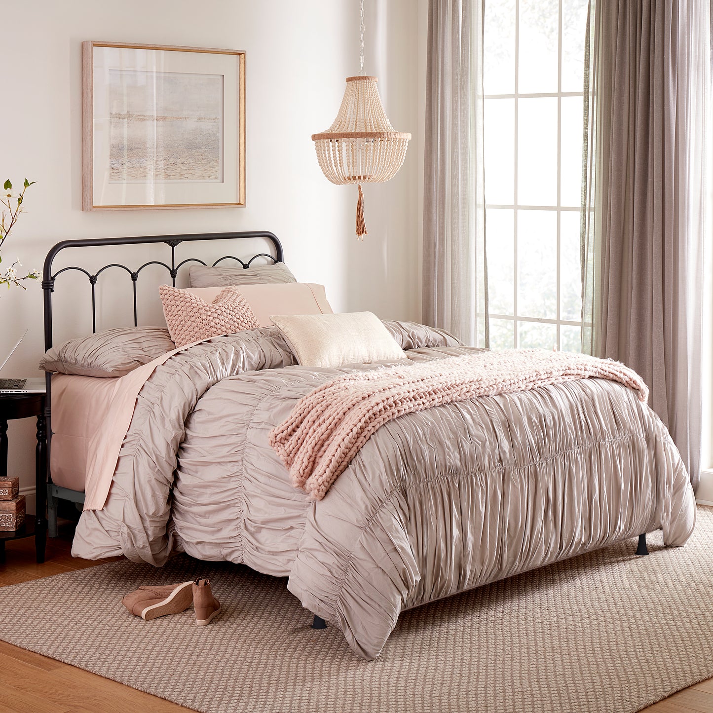 Jocelyn Metal Headboard