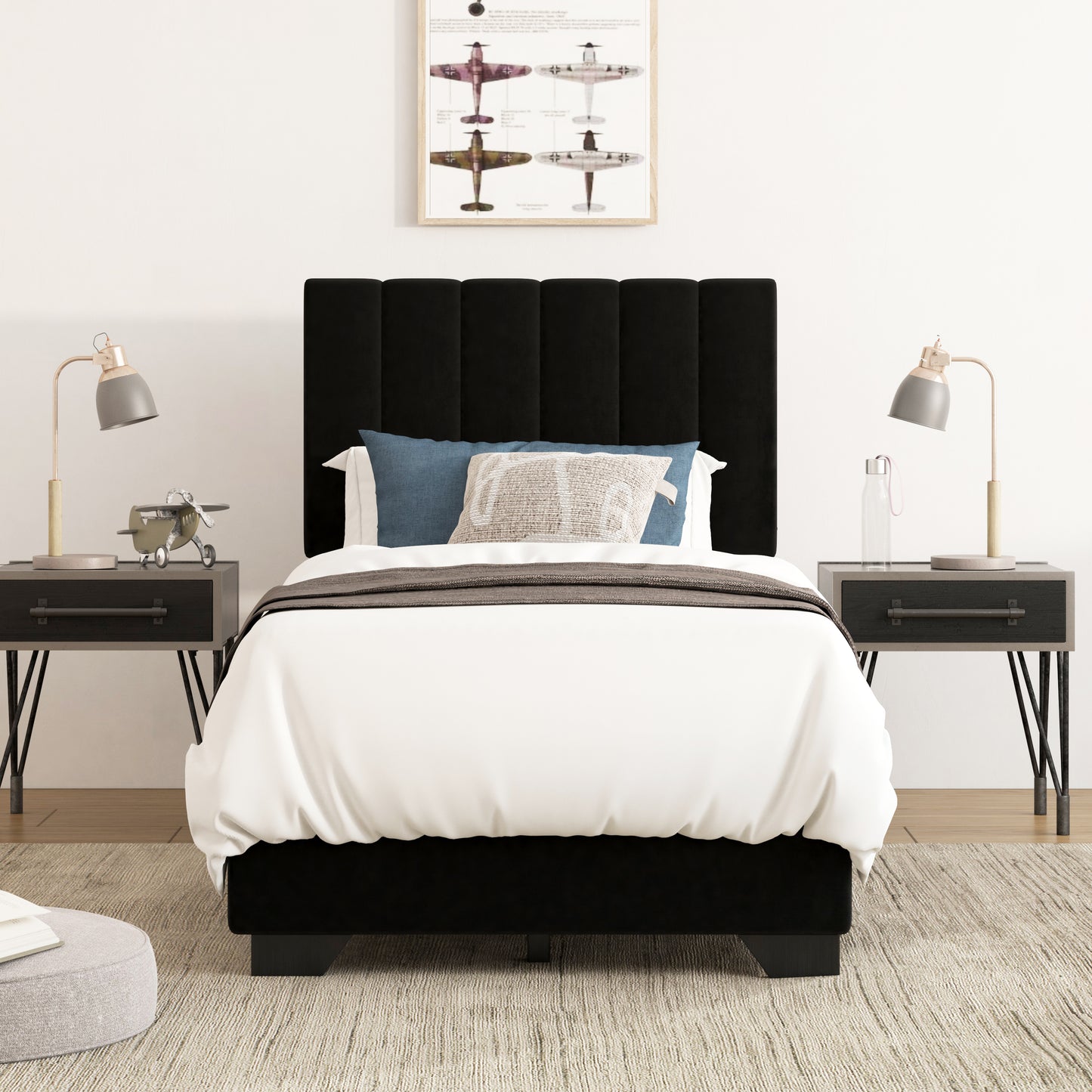 Everlee Upholstered Bed
