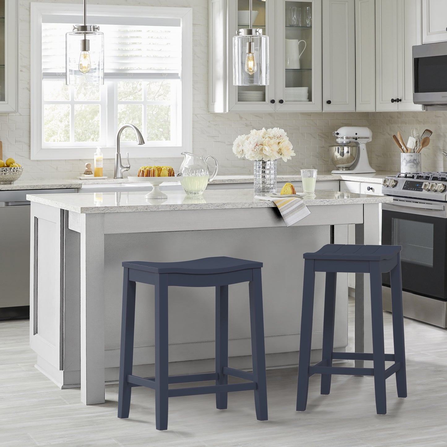 Fiddler Wood Stool