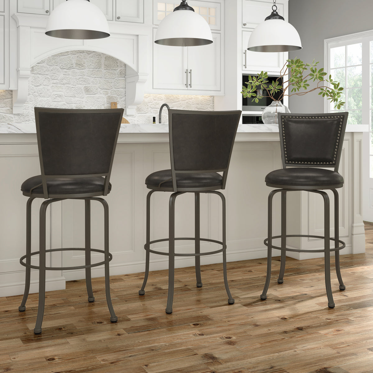 Belle Grove Metal Stool