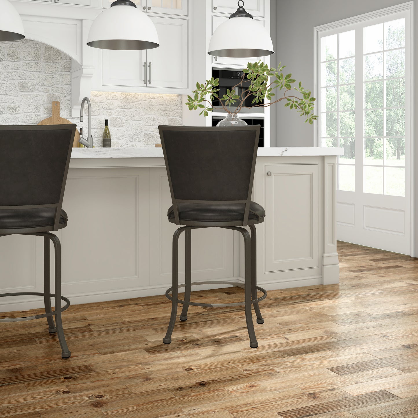 Belle Grove Metal Stool