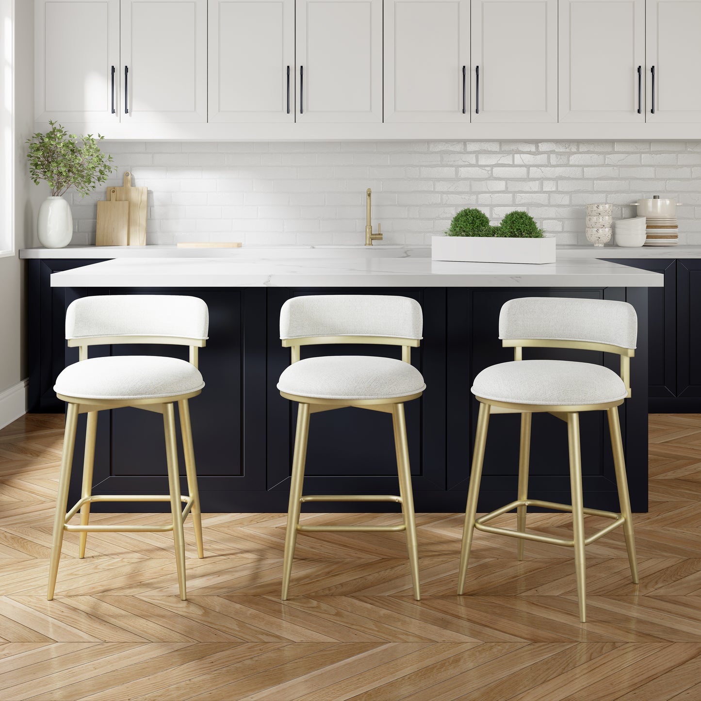 Jaxon Metal Counter and Bar Stools