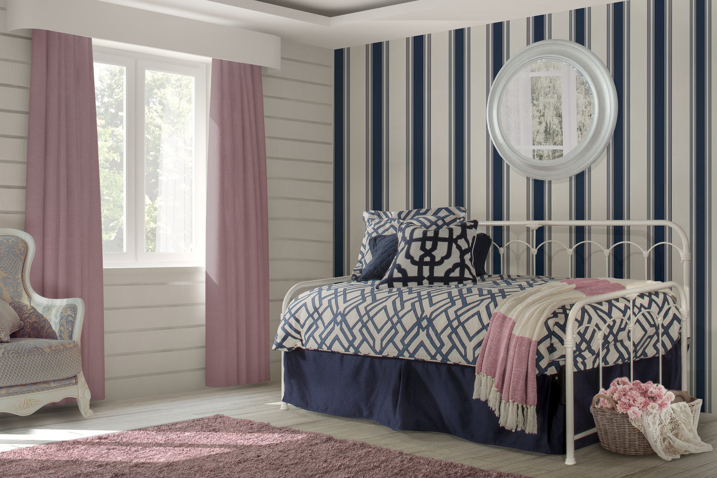 Jocelyn Metal Daybed