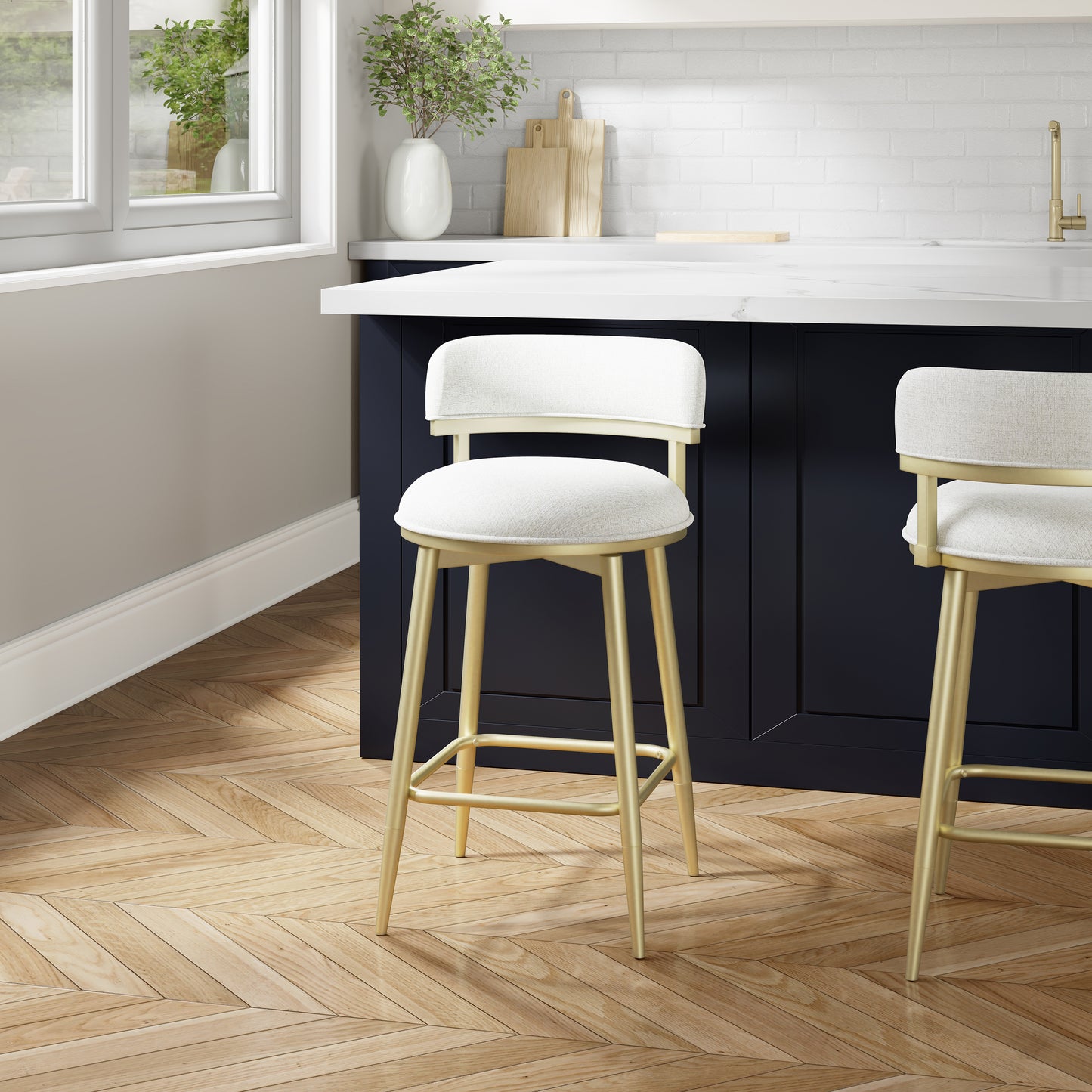 Jaxon Metal Counter and Bar Stools