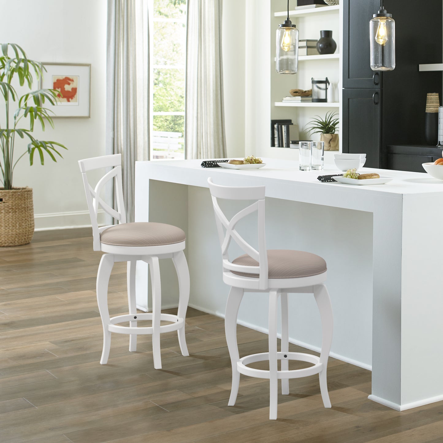 Ellendale Wood Stool