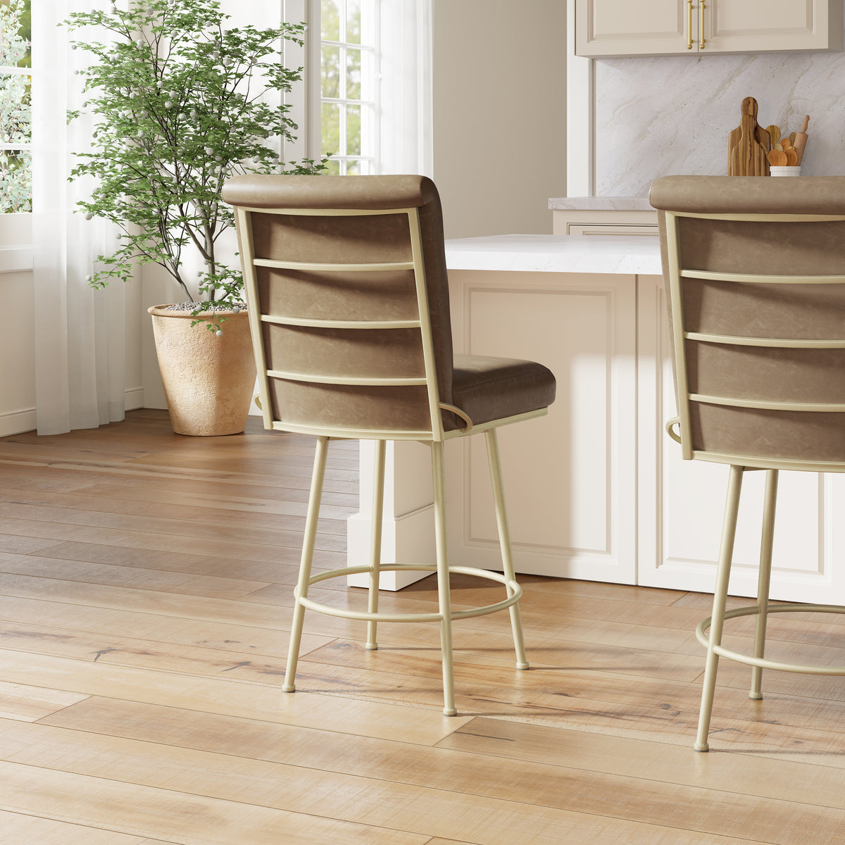 Stause Metal Counter and Bar Stools