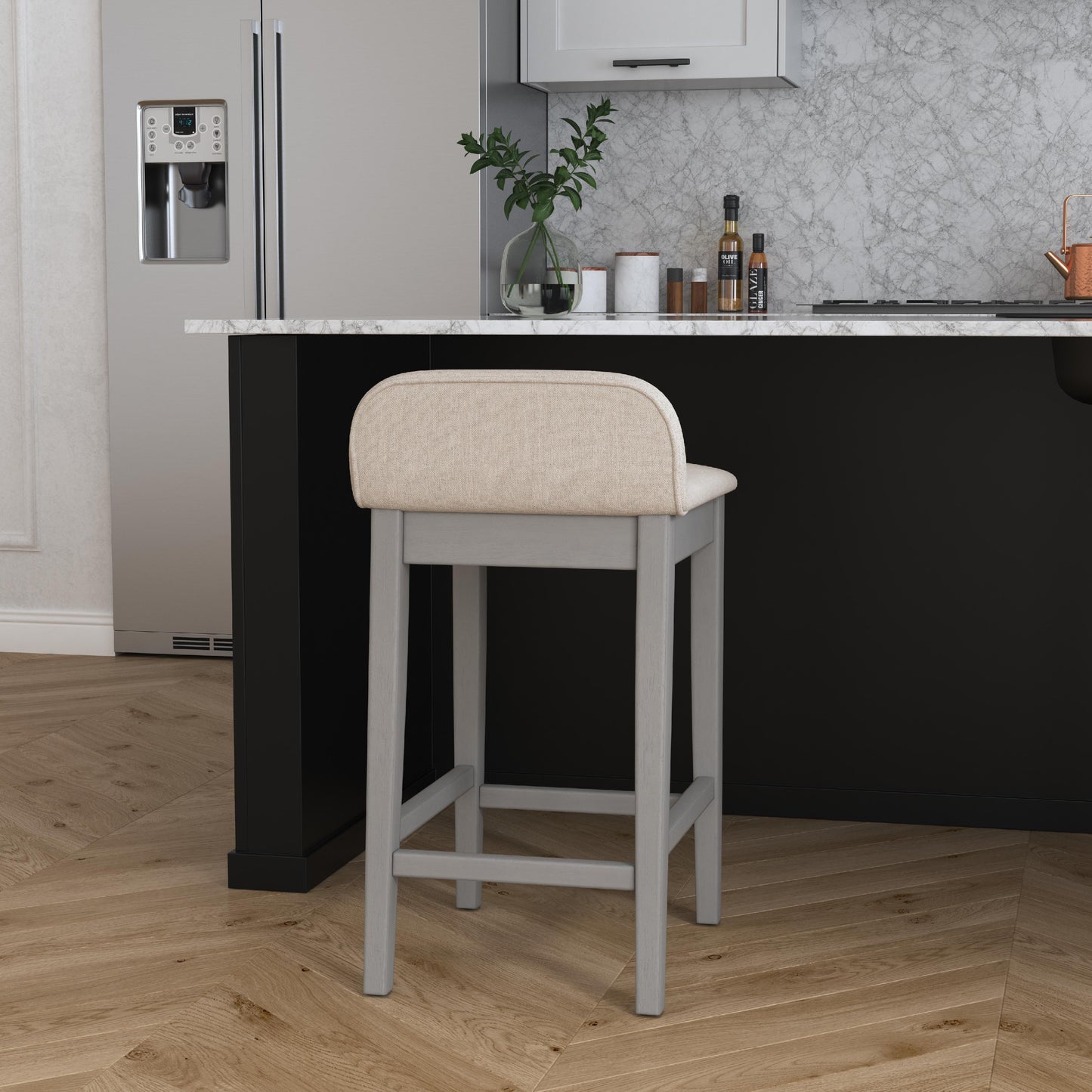 Renmark Wood Stool