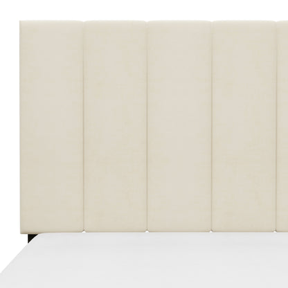 Everlee Upholstered Bed