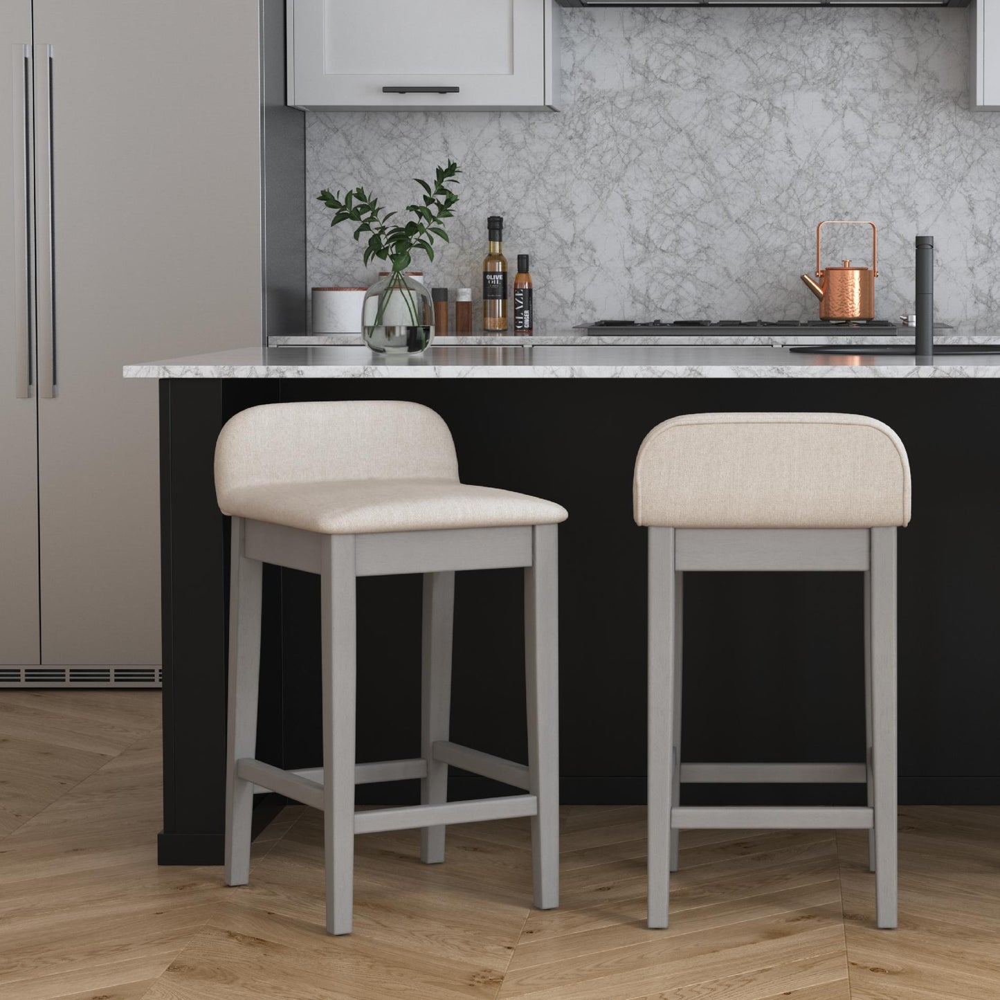 Renmark Wood Stool