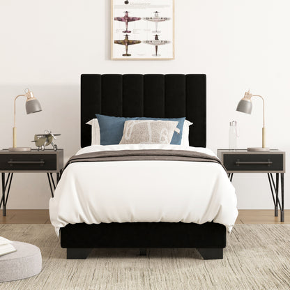 Everlee Upholstered Bed