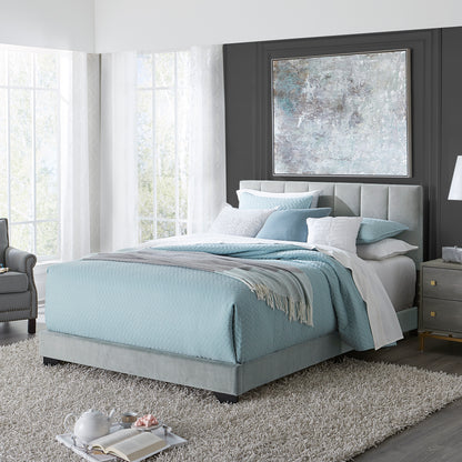 Everlee Upholstered Bed