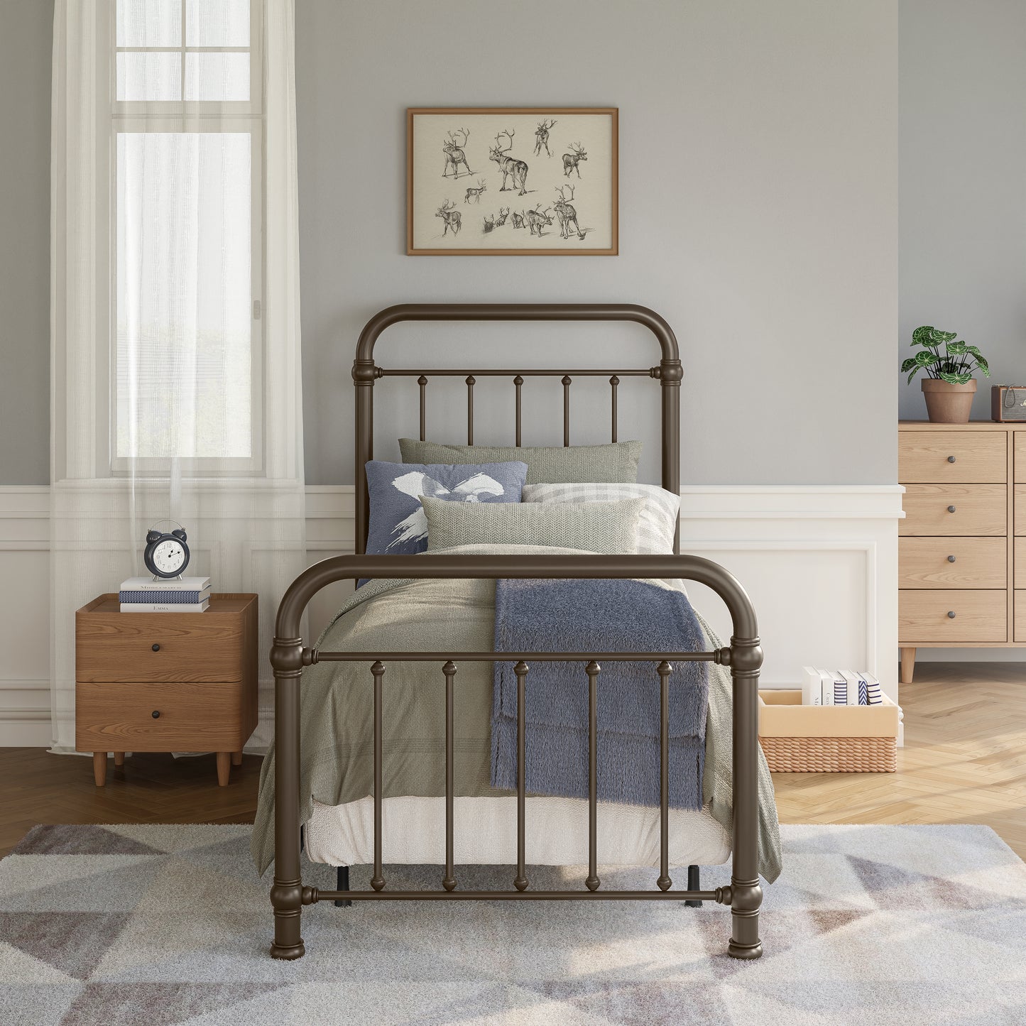 Kirkland Metal Bed